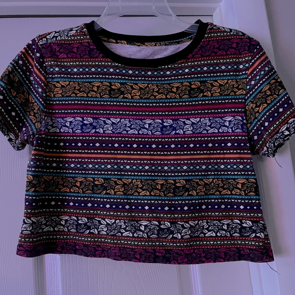 Crop top tee-